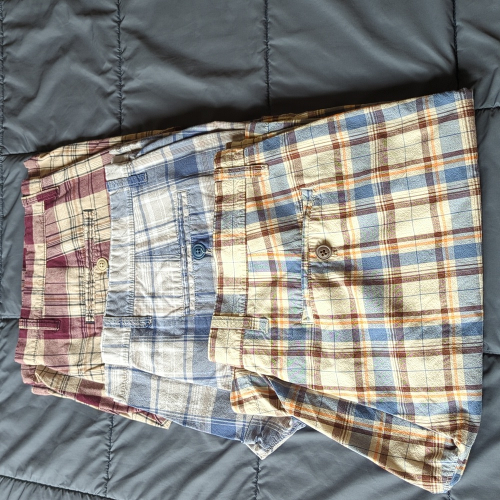 3 Pairs GAP Men's Plaid Shorts, Size 36